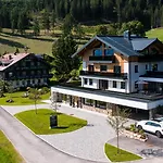 Brandhof 아파트 *